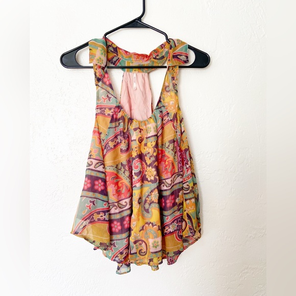 Free People Strawberry Flowy Blouse Tank Top Size M Yellow, Pink, Orange Paisley - Picture 1 of 3